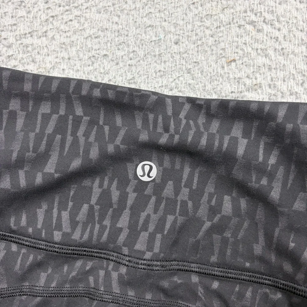 Lululemon Groove Super High Rise Flare Leggings Sz 2 Segment Embossed Nulu Pants